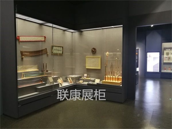 博物馆展柜